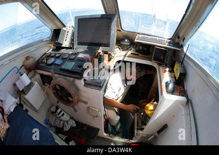 All'interno di un Gill net aragoste barca da pesca. Foto Stock