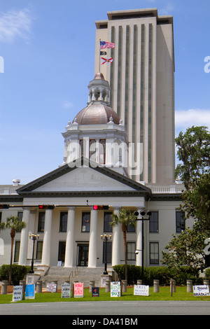 Tallahassee Florida, Florida state Capitol, storico Old Capitol, Revival classica, museo, edificio, querce dal vivo, muschio spagnolo, segni, protesta, guerra, exterio Foto Stock