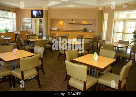 Florida Panama City, la Quinta Inn & Suites, inclusa sala colazione gratuita, lobby, tavoli, visitatori viaggio turistico tour luoghi di interesse turistico Foto Stock