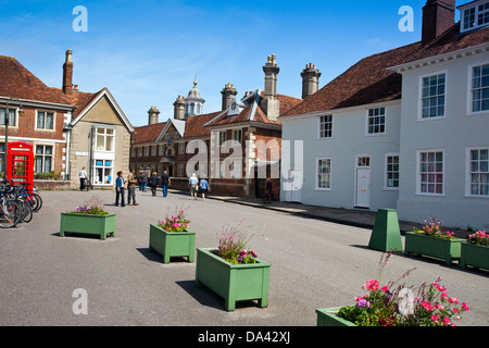 Matrone College in un angolo della cattedrale vicino, Salisbury Wiltshire, Inghilterra REGNO UNITO Foto Stock