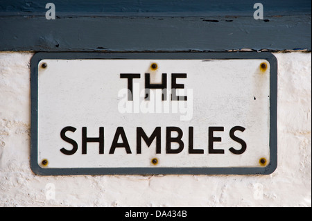 Segno per il caos in Malton Ryedale North Yorkshire England Regno Unito Foto Stock