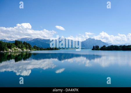 Forggensee e alpi Allgäu, Baviera, Germania Foto Stock