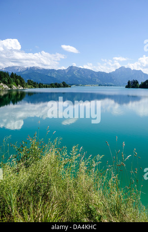 Forggensee e alpi Allgäu, Baviera, Germania Foto Stock