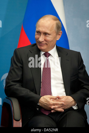 Il presidente russo Vladimir Putin incontro premier olandese Mark Rutte presso l'International Forum Economico di San Pietroburgo, Russia Foto Stock