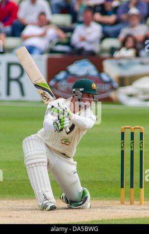 Worcester, Regno Unito. 4 luglio 2013. Australia Phillip Hughes batting durante il giorno tre del pre ceneri warm up gioco tra Australia e Worcestershire in Strada Nuova Terra sulla luglio 04, 2013 a Worcester, Inghilterra. (Foto di Mitchell Gunn/ESPA/Alamy Live News) Foto Stock