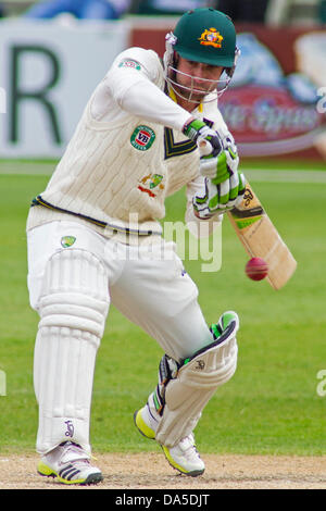 Worcester, Regno Unito. 4 luglio 2013. Australia Phillip Hughes batting durante il giorno tre del pre ceneri warm up gioco tra Australia e Worcestershire in Strada Nuova Terra sulla luglio 04, 2013 a Worcester, Inghilterra. (Foto di Mitchell Gunn/ESPA/Alamy Live News) Foto Stock