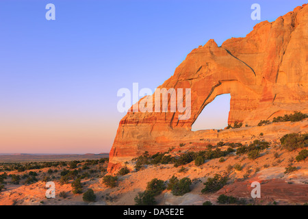 La White Mesa Arch, nella parte nord orientale della Arizona, Stati Uniti d'America Foto Stock