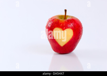 1, agraria, Apple, dettaglio Frutta, salute, cuore, sfondo, pomes, amore, close-up, frutta, qualità, riflessione, pioggia raindrop, Foto Stock