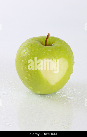 1, agraria, Apple, dettaglio Frutta, salute, cuore, sfondo, pomes, amore, close-up, frutta, qualità, riflessione, pioggia raindrop, Foto Stock