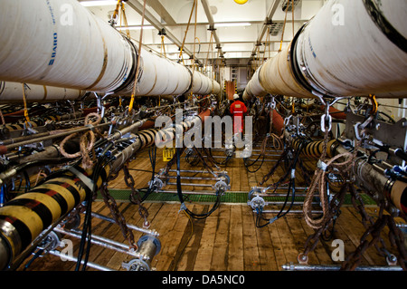 La pistola del ponte della nave sismica Ocean in Europa dalla società RXT Foto Stock