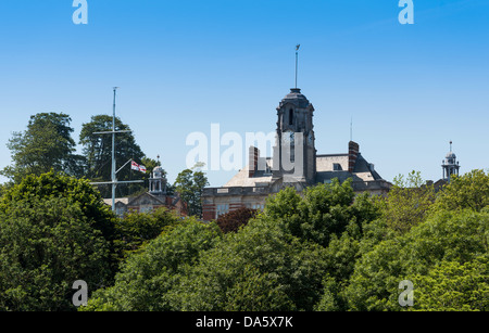 Dartmouth, Devon, Inghilterra. Il 1 luglio 2013. Una vista di Dartmouth College navale dalla città. Foto Stock