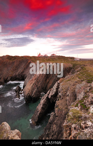 Camper, camper, camper, Bonavista, Faro, Terranova, Canada, sera, costa, rocce, mare Foto Stock