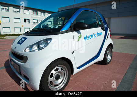 Auto elettrica, E-Smart, trazione elettrica, Smart, carsharing, kt CAR2Go, Blaustein, Svevo, Baden-Württemberg, Germania, Europa Foto Stock