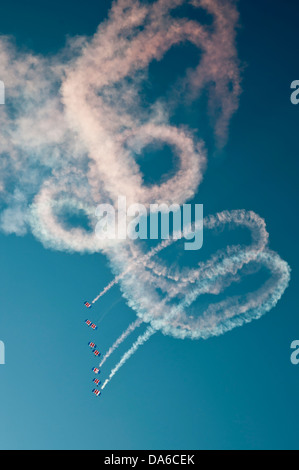 Llandudno Air show RAF Falchi paracadute team display Foto Stock