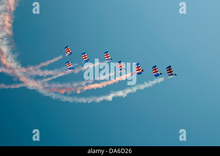 Llandudno Air show RAF Falchi paracadute team display Foto Stock