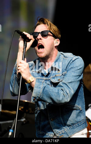 Hyde Park, London, Regno Unito. 5 Luglio, 2013. Kaiser Chiefs gioca Barclaycard presenta British Summer Time Hyde Park il 05/07/2013 a . Persone nella foto: Ricky Wilson. Foto di Julie Edwards Foto Stock