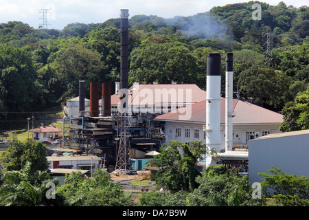 Panama Canal Authority azionato power plant a Miraflores. Foto Stock