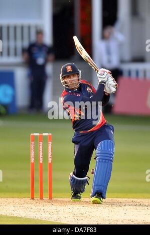 Canterbury, Regno Unito. 5 Luglio, 2013. Owais Shah (Essex). Kent V Essex. Amici vita T20. La massa di Spitfire. St Lawrence. Canterbury. Kent. Credito: Sport In immagini/Alamy Live News Foto Stock