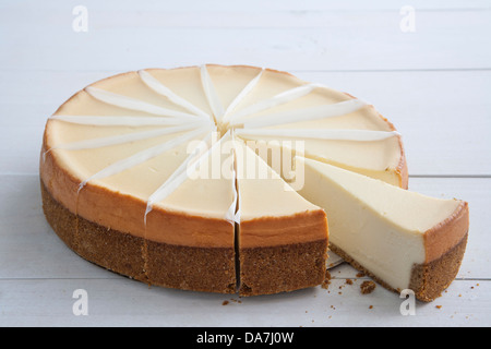 Affettato in stile New York torta di formaggio Foto Stock