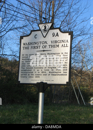 WASHINGTON, VIRGINIA IL PRIMO DI ESSI TUTTE le oltre trenta Washingtons negli Stati Uniti, solo questa città, "il primo Washington di tutti", è stato censite e cromato da George Washington il ventiquattresimo giorno del mese di luglio (vecchio stile) 1749 [5 Maggio Nuovo stile]. Egli è stato assistito da Giovanni Lonem e Edward Corder come chainmen. L Assemblea Generale della Virginia ha istituito ufficialmente come una città nel 1796 e ripreso nel 1894. Washington ha servito come la sede della contea di contea di Rappahannock a partire dal 1833. Dipartimento di risorse storiche, 1996 Foto Stock