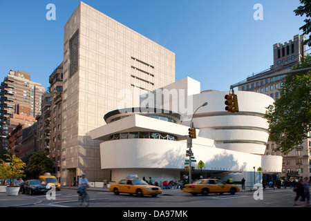 SOLOMON GUGGENHEIM (©Frank Lloyd Wright 1959 / GWATHMAY SIEGEL ASSOCS 1992) Fifth Avenue di Manhattan A NEW YORK CITY USA Foto Stock