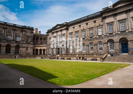 Il vecchio College University of Edinburgh edifici South Bridge centro di Edimburgo in Scozia Gran Bretagna UK Europa Foto Stock