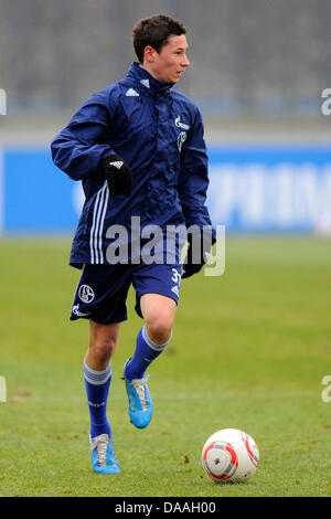 Julian Draxler svolge durante una sessione di formazione della Bundesliga tedesca club FC Schalke 04 a Gelsenkirchen (Germania), 1 febbraio 2011. Foto: Revierfoto Foto Stock