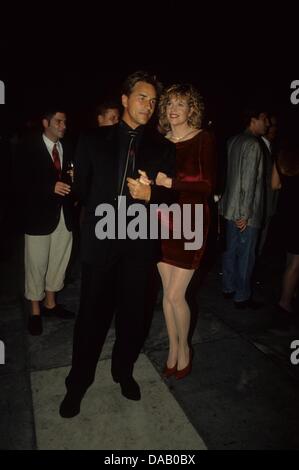 DON JOHNSON con Melanie Griffith alla premiere di Paradise 1991.L1969.A0231.(Immagine di credito: © Bruce Cotler/Globe foto/ZUMAPRESS.com) Foto Stock