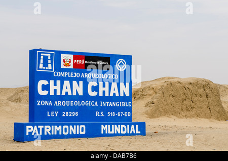 Le antiche rovine di Chan Chan archeologica precolombiana UNESCO World Heritage Site vicino a Trujillo, Perú. Foto Stock