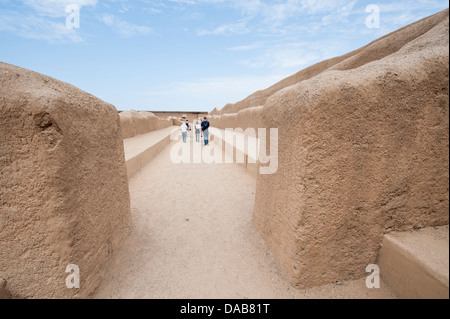 Le antiche rovine di Chan Chan archeologica precolombiana UNESCO World Heritage Site vicino a Trujillo, Perú. Foto Stock