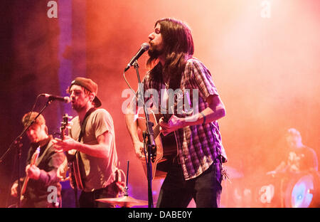 Avett Brothers performing live Foto Stock