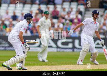 Nottingham, Regno Unito. 10 Luglio, 2013. durante il giorno uno dei primi Investec Ceneri Test match a Trent Bridge Cricket Ground sulla luglio 10, 2013 a Nottingham, Inghilterra. Credito: Mitchell Gunn/ESPA/Alamy Live News Foto Stock