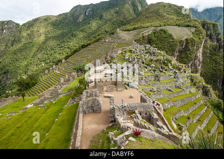 Machu Picchu, Sito Patrimonio Mondiale dell'UNESCO, vicino a Aguas Calientes, Perù, Sud America Foto Stock