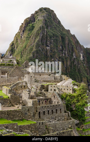 Machu Picchu, Sito Patrimonio Mondiale dell'UNESCO, vicino a Aguas Calientes, Perù, Sud America Foto Stock