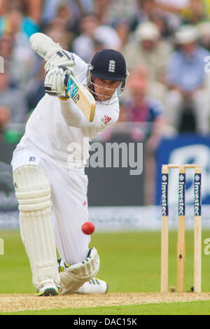 Nottingham, Regno Unito. 10 Luglio, 2013. L'Inghilterra Stuart ampia durante il giorno uno dei primi Investec Ceneri Test match a Trent Bridge Cricket Ground sulla luglio 10, 2013 a Nottingham, Inghilterra. Credito: Mitchell Gunn/ESPA/Alamy Live News Foto Stock