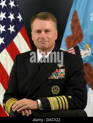 Admiral James A. Winnefeld, Jr., serve come il nono Vice Presidente del Comune di capi di Stato Maggiore. In tale veste, egli è un membro del Comune di capi di Stato Maggiore e alla nazione? s seconda in classifica ufficiale militare..Mandatory Credit: Monica A. King / DoD via CNP Foto Stock