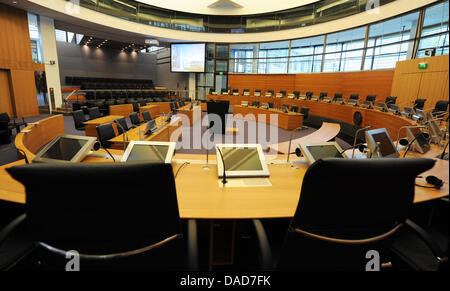 La principale sala giudiziaria del Tribunale internazionale per il diritto del mare è visto ad Amburgo, Germania, 05 ottobre 2011. In agosto 1981, la Conferenza delle Nazioni Unite sul diritto del mare segnalata da Amburgo a sede del tribunale. Foto: Angelika Warmuth Foto Stock
