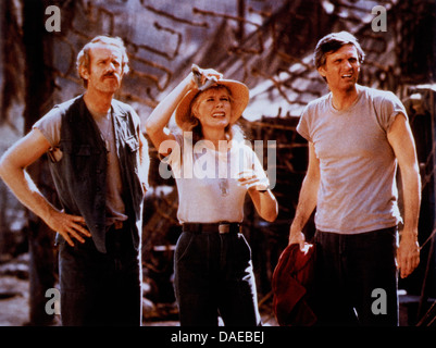 Mike Farrell, Loretta Swit e Alan Alda, On-Set della serie televisiva, M*A*S*H, 1983 Foto Stock