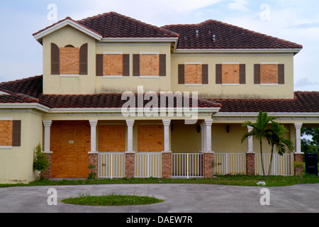 Miami Florida,Homestead,Redland,residenza,casa casa case residenza,casa,residenza,imbarcato su,libero,abbandonato,vuoto,crisi,bolla,finanziaria,per Foto Stock