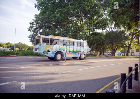 Fai un giro sull'autobus Duck Tour, Darwin, Northern Territory, Australia Foto Stock