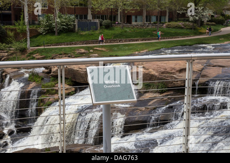 Wyche si affacciano a Falls Park sulla Reedy, Greenville, SC, STATI UNITI D'AMERICA Foto Stock