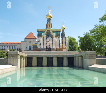 La cappella russa e fontana a Kuenstler Kolonie colonia di artisti in Darmstadt Germania Foto Stock