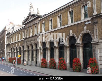 Una vista del vecchio mercato di Billingsgate a Londra Foto Stock