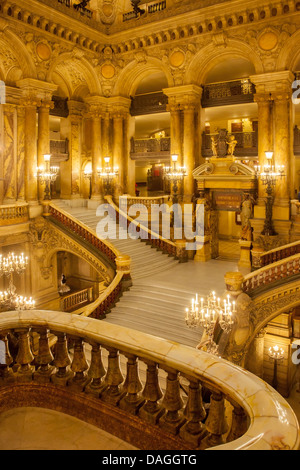 Scalone entrata al Palais Garnier - Opera House, Parigi Francia Foto Stock