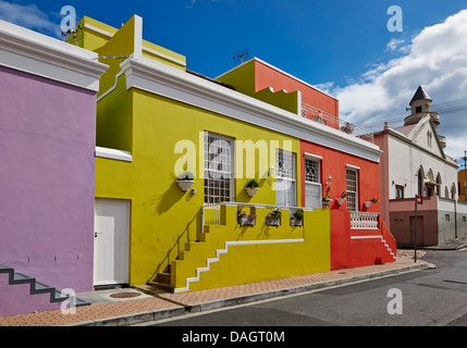 Gli edifici colorati in Bo-Kaap, Quartiere Malay, Cape Town, Western Cape, Sud Africa Foto Stock