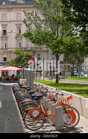 Le biciclette in affitto a Vienna, Austria. Foto Stock