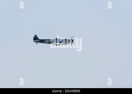 Gli RNA Yeovilton, UK. 13 Luglio, 2013. Spitfire, RNAS Yeovilton aria credito display: David Hammant/Alamy Live News Foto Stock