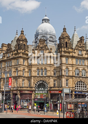 Facciata di Leeds City mercati West Yorkshire Regno Unito Foto Stock