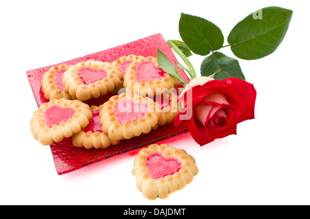A forma di cuore i cookie e rose Foto Stock