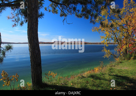 Vista sul lago di truffare Foto Stock